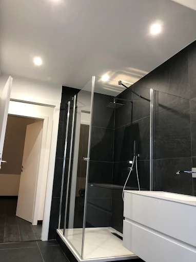 Installation paroi de douche